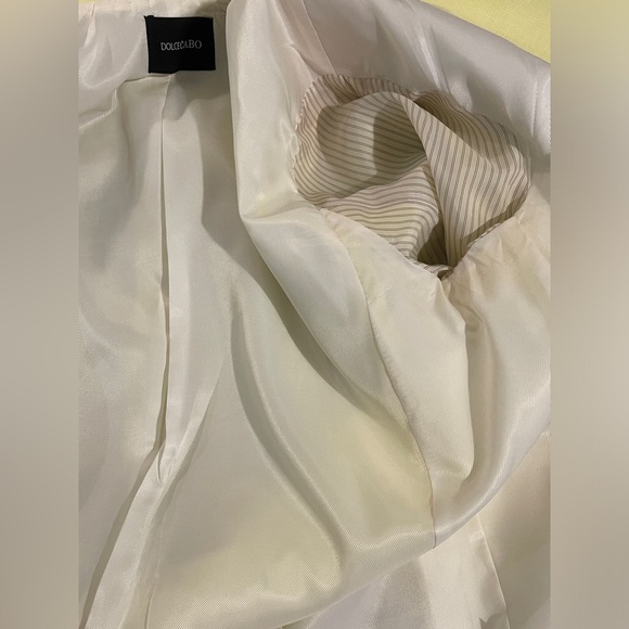 Dolce Cabo Cream Single-Breasted Blazer - Picture 3 of 6